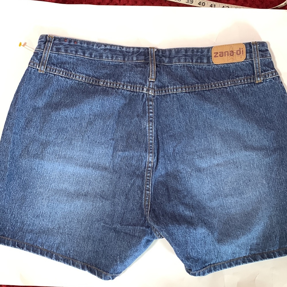NWOT Zana-di misses denim short size 18 - Picture 4 of 6